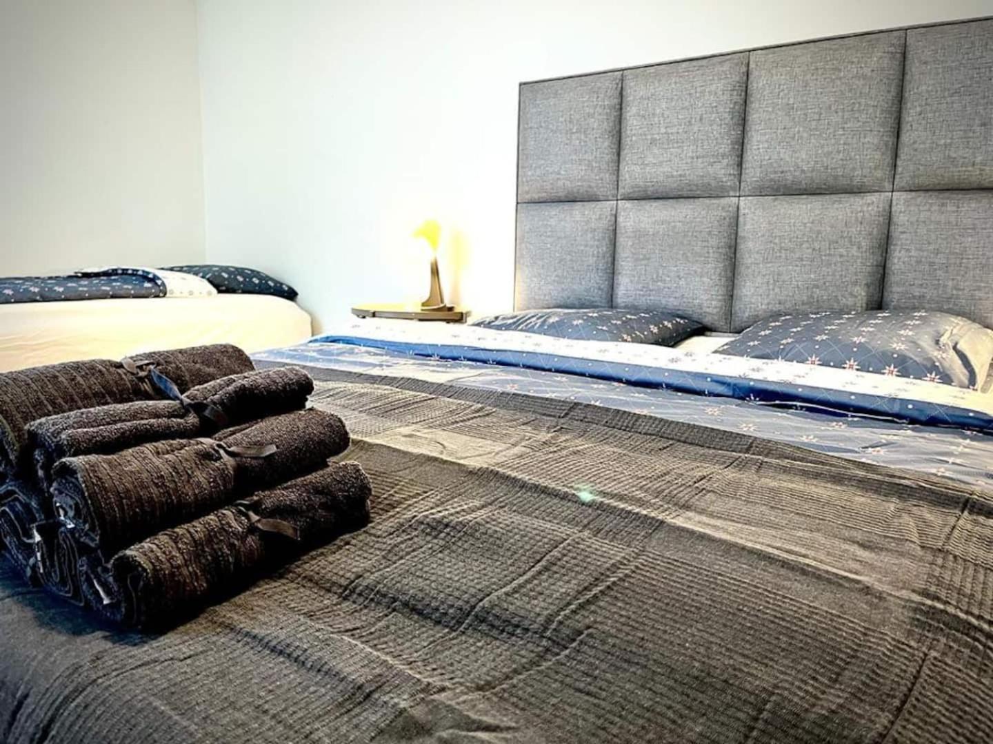 Stylish Heart Of Olskroken Apartment Gothenburg